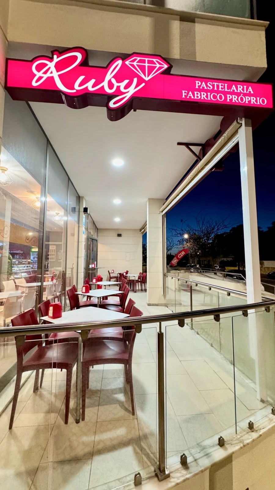 Negócio para Venda em Ferreiras Foto 23