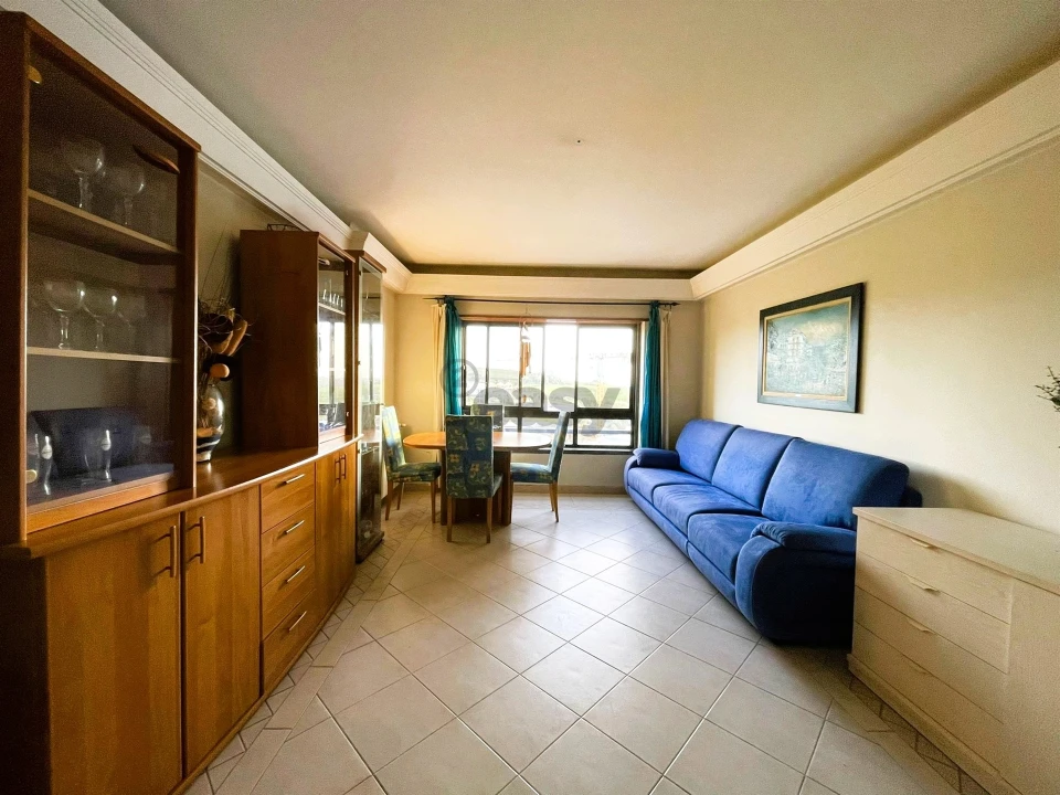 Apartamento T2 para Venda em Barcarena Foto 7