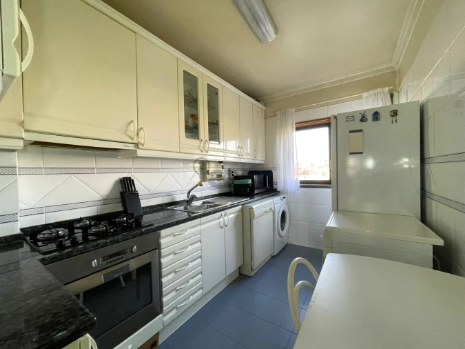 Apartamento T2 para Venda em Barcarena Foto 18