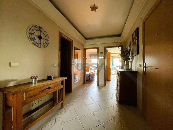 Apartamento T2 para Venda em Barcarena Foto 2