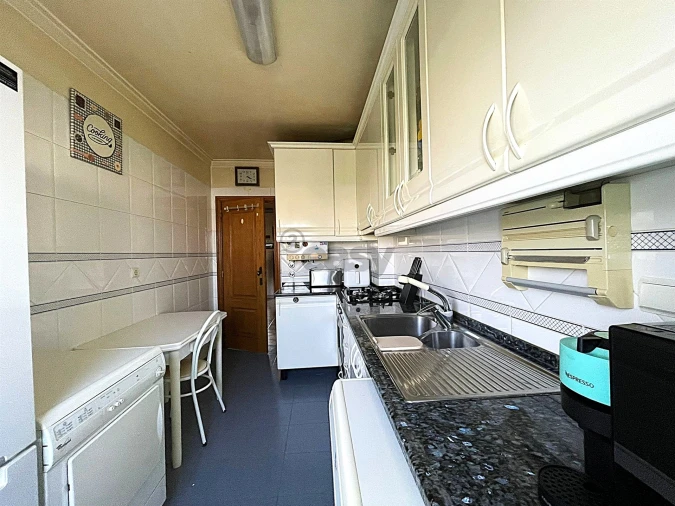 Apartamento T2 para Venda em Barcarena Foto 17