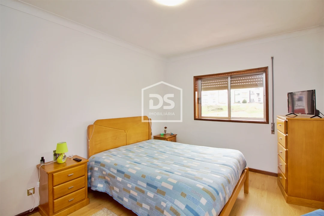 Moradia T3 para Venda em Caide de Rei Foto 22