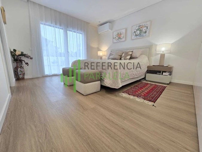 Moradia T4 para Venda em Vermelha Foto 13