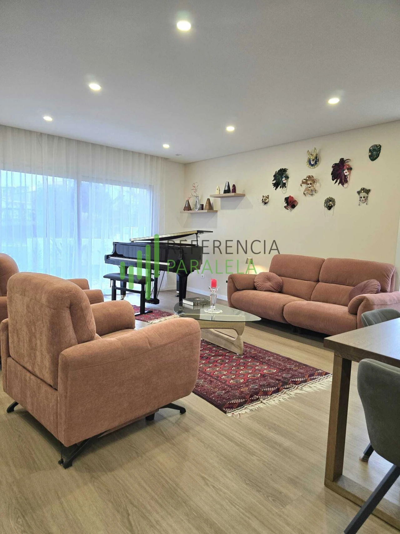 Moradia T4 para Venda em Vermelha Foto 3