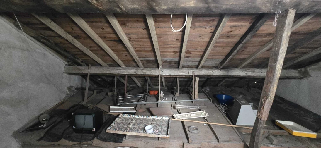 Moradia T3 para Venda em Santa Maria do Castelo e Santiago e Santa Susana Foto 12