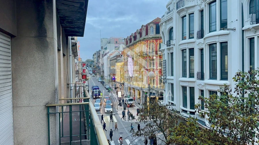 Escritório para Venda em Cedofeita, Santo Ildefonso, Sé, Miragaia, São Nicolau e Vitória Foto 3