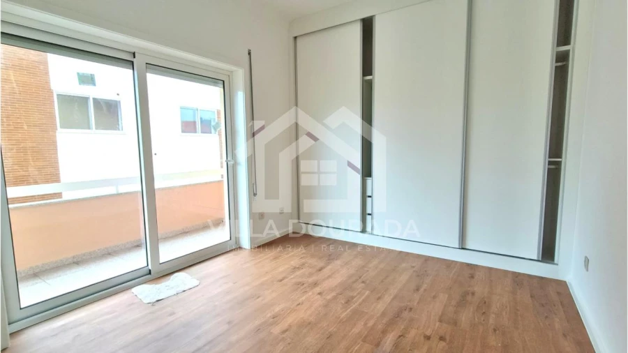 Apartamento T3 para Venda em Aguas Santas Foto 17