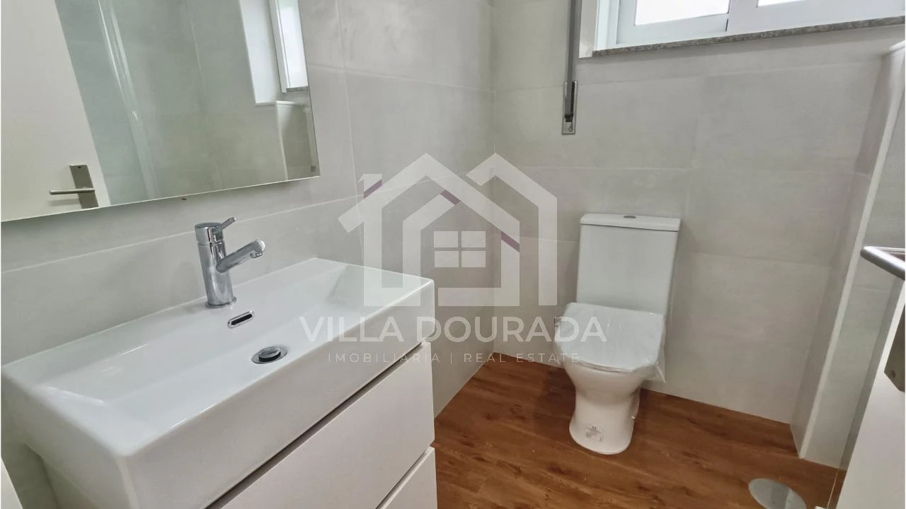 Apartamento T3 para Venda em Aguas Santas Foto 29