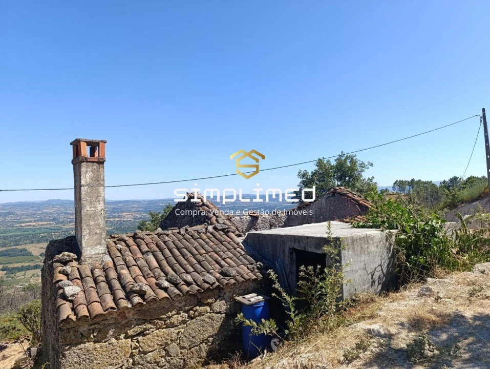 Quinta T1 para Venda em Orjais Foto 12