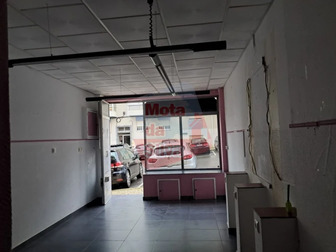 Loja para Venda em Alverca do Ribatejo e Sobralinho Foto 4
