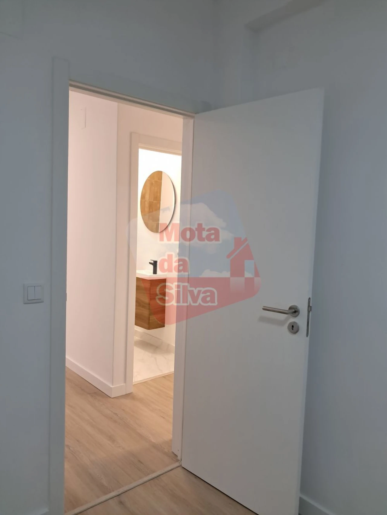 Loja para Venda em Alverca do Ribatejo e Sobralinho Foto 12