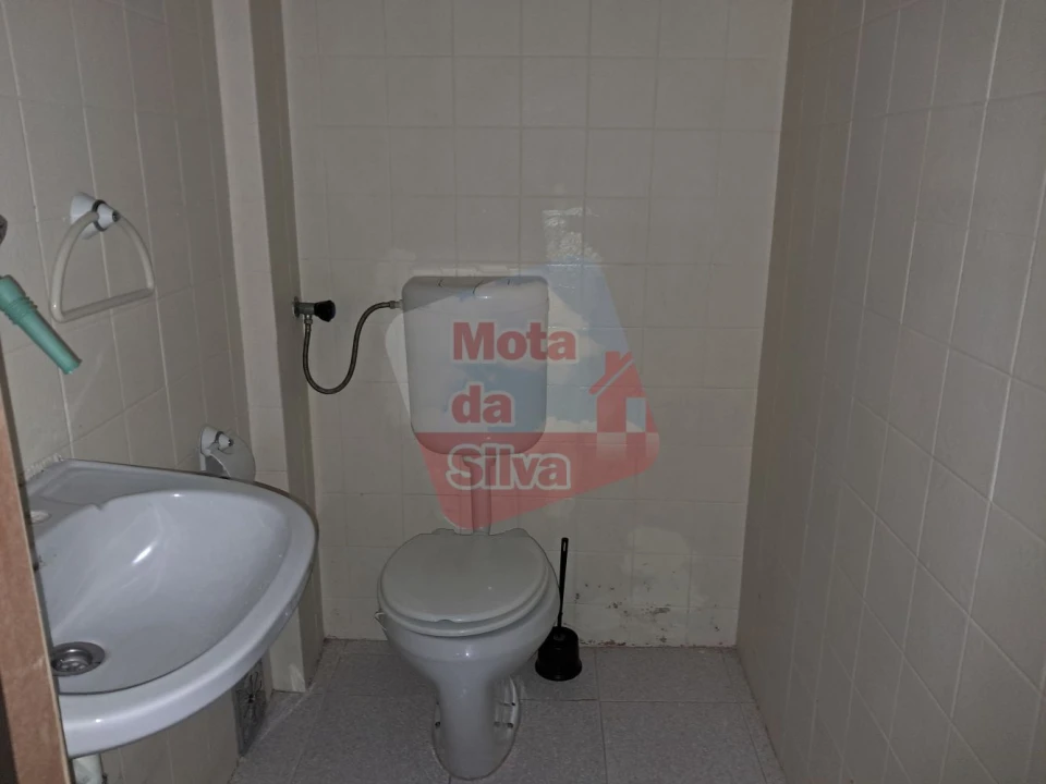 Loja para Venda em Alverca do Ribatejo e Sobralinho Foto 6