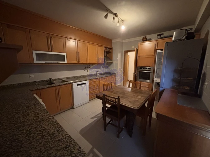 Apartamento T3 para Venda em Silves Foto 7