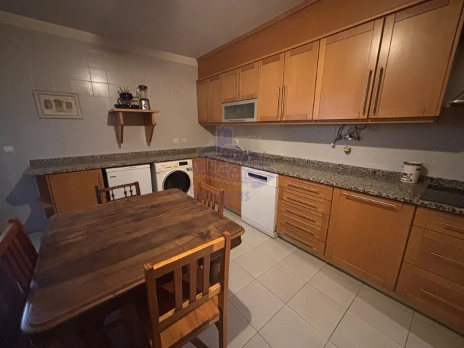 Apartamento T3 para Venda em Silves Foto 8