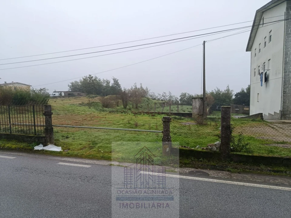 Terreno para Venda em Oliveira do Hospital e São Paio de Gramaços Foto 1