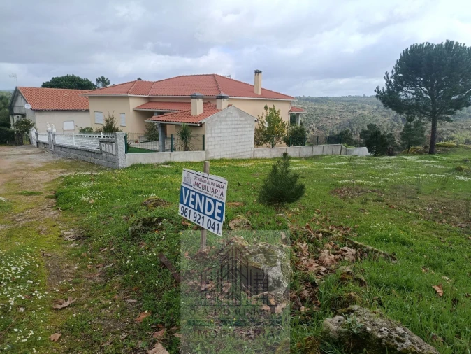 Terreno para Venda em Girabolhos Foto 11