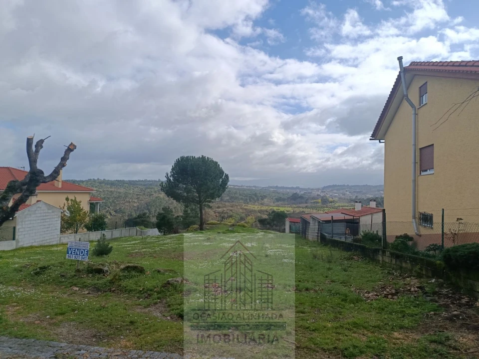 Terreno para Venda em Girabolhos Foto 12