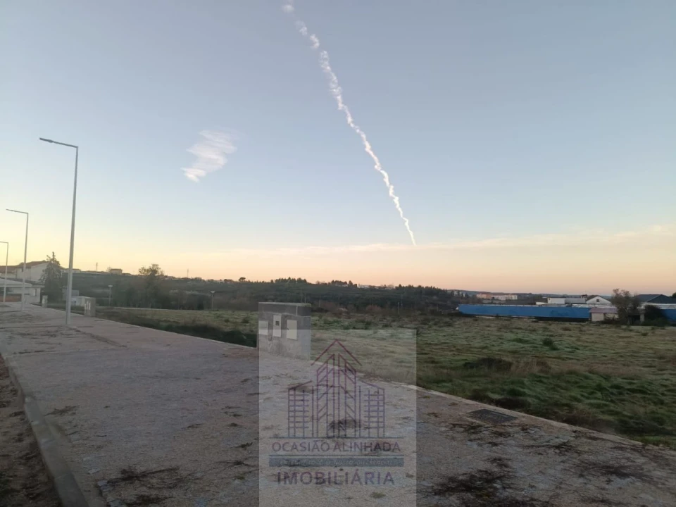 Terreno para Venda em Oliveira do Hospital e São Paio de Gramaços Foto 12