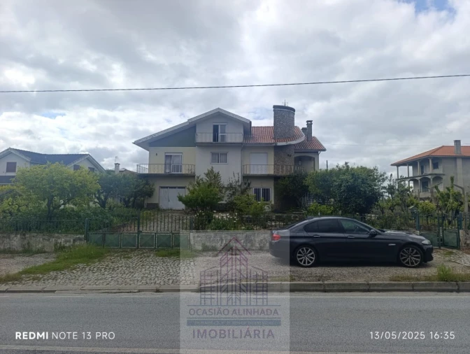 Moradia T3 para Venda em Nogueira do Cravo