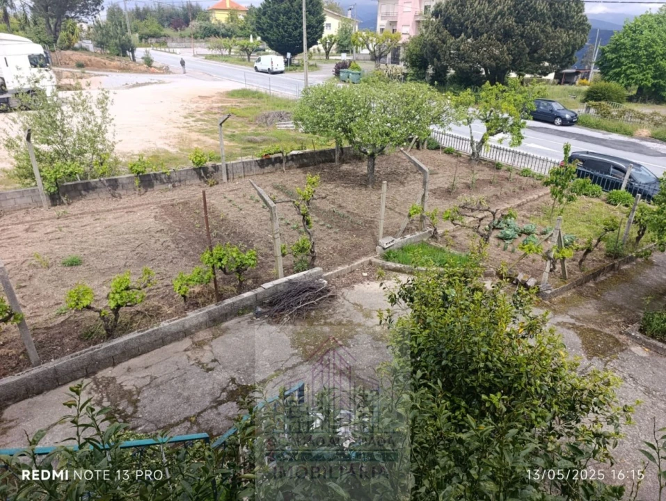 Moradia T3 para Venda em Nogueira do Cravo Foto 9