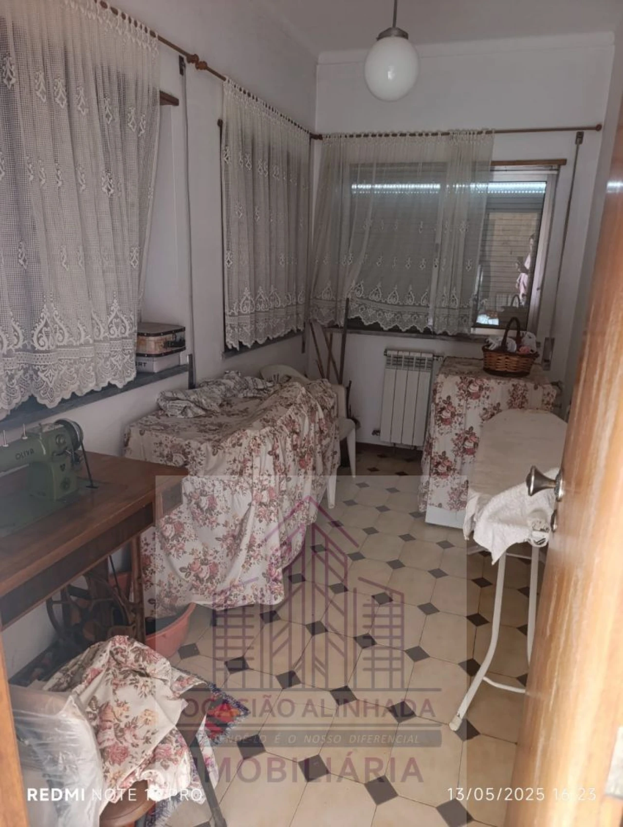 Moradia T3 para Venda em Nogueira do Cravo Foto 38