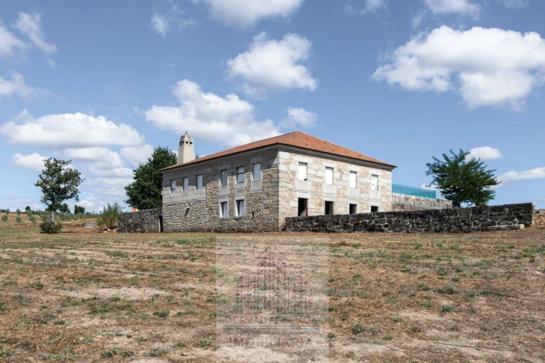 Quinta T8 para Venda em Travancinha Foto 16