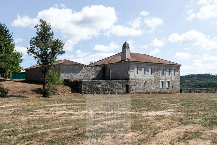 Quinta T8 para Venda em Travancinha Foto 13