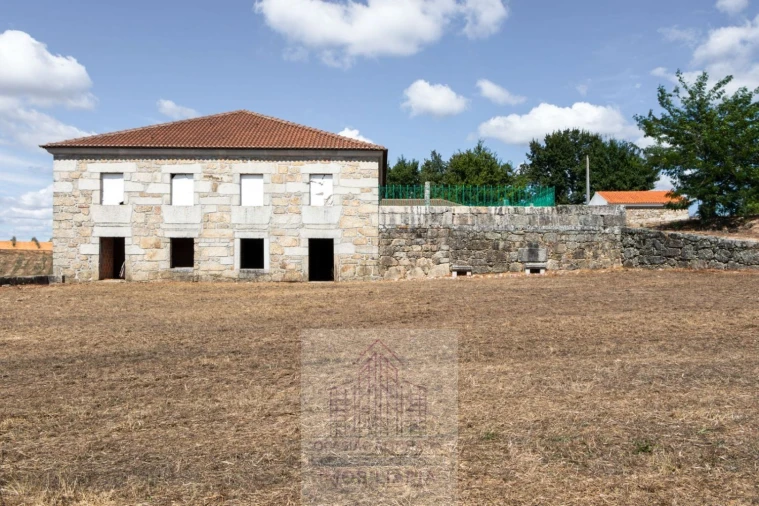 Quinta T8 para Venda em Travancinha Foto 14