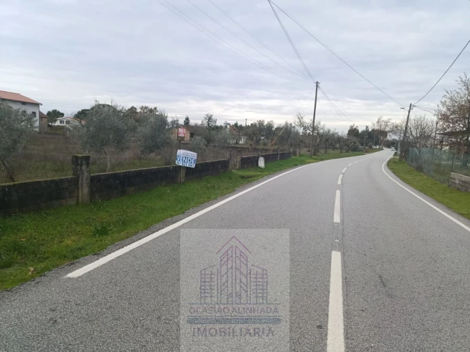 Terreno para Venda em Travanca de Lagos Foto 5