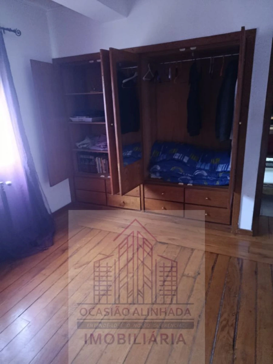 Apartamento T5 para Venda em Oliveira do Hospital e São Paio de Gramaços Foto 9