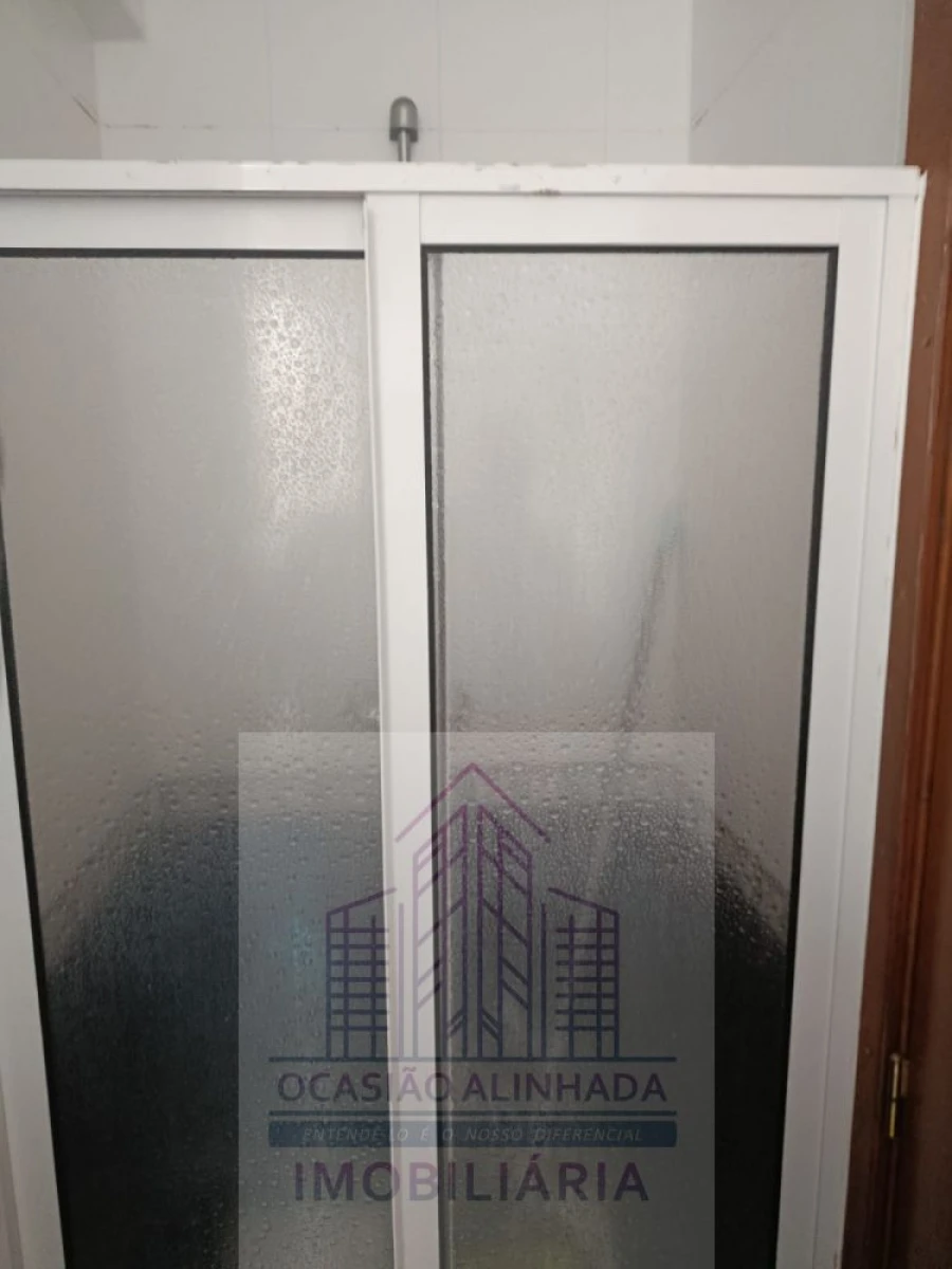 Apartamento T5 para Venda em Oliveira do Hospital e São Paio de Gramaços Foto 30