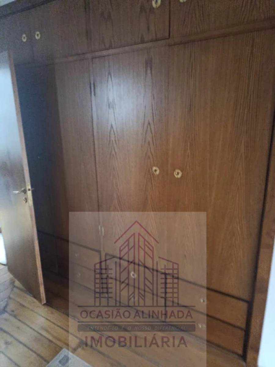 Apartamento T5 para Venda em Oliveira do Hospital e São Paio de Gramaços Foto 10