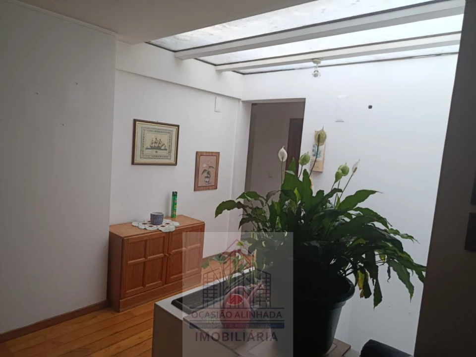 Apartamento T5 para Venda em Oliveira do Hospital e São Paio de Gramaços Foto 3