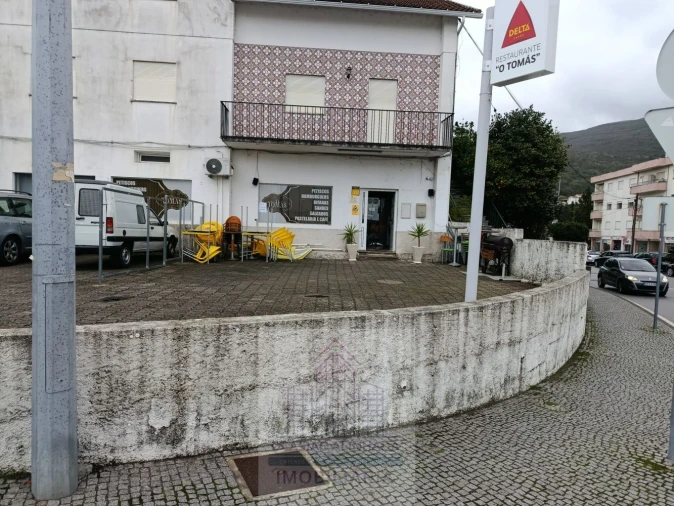 Loja para Trespasse em Seia, São Romão e Lapa dos Dinheiros Foto 27