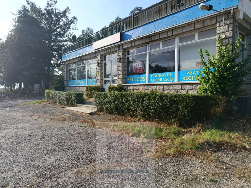 Loja para Arrendamento em Seia, São Romão e Lapa dos Dinheiros Foto 21