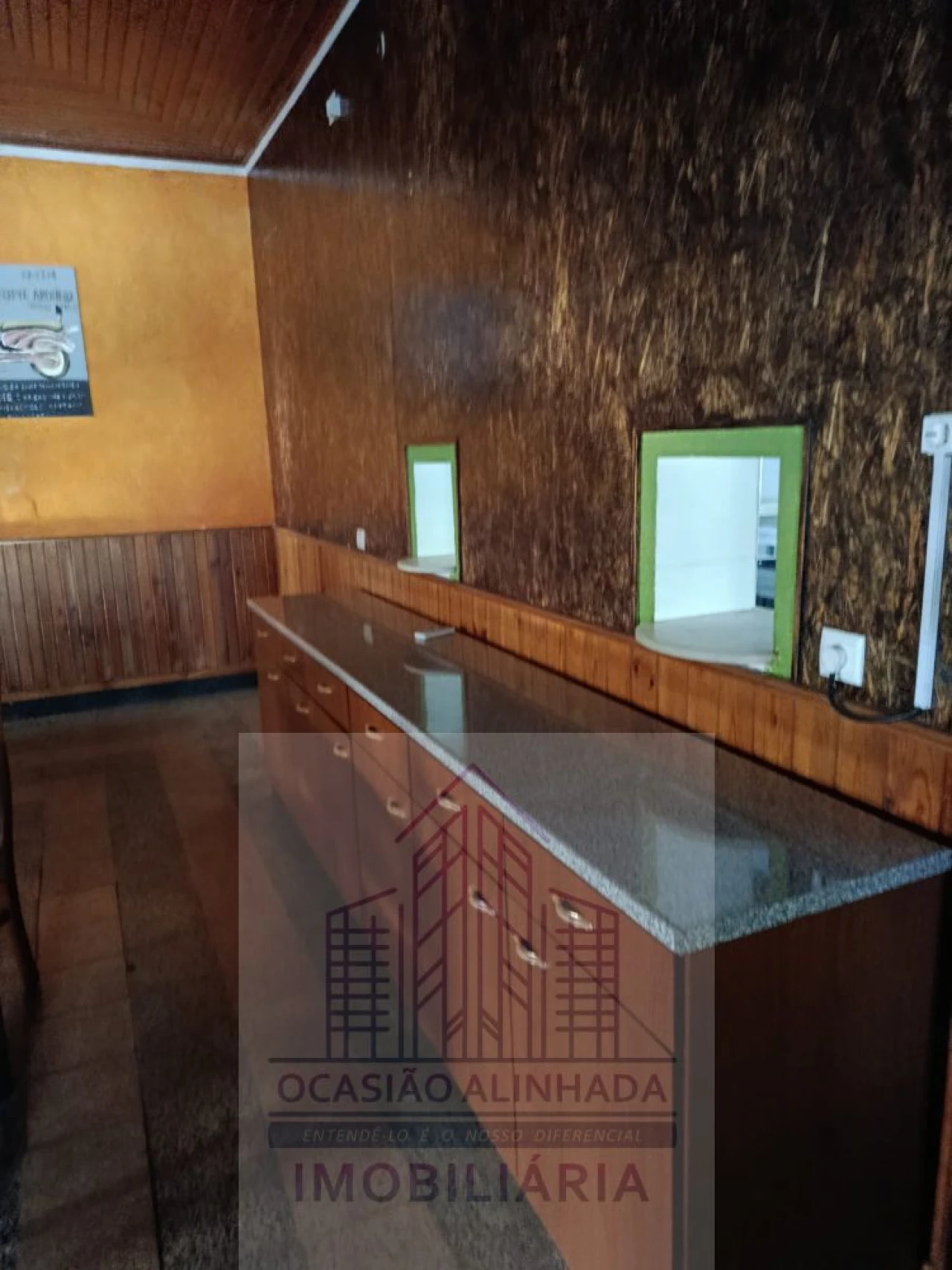 Loja para Arrendamento em Seia, São Romão e Lapa dos Dinheiros Foto 4