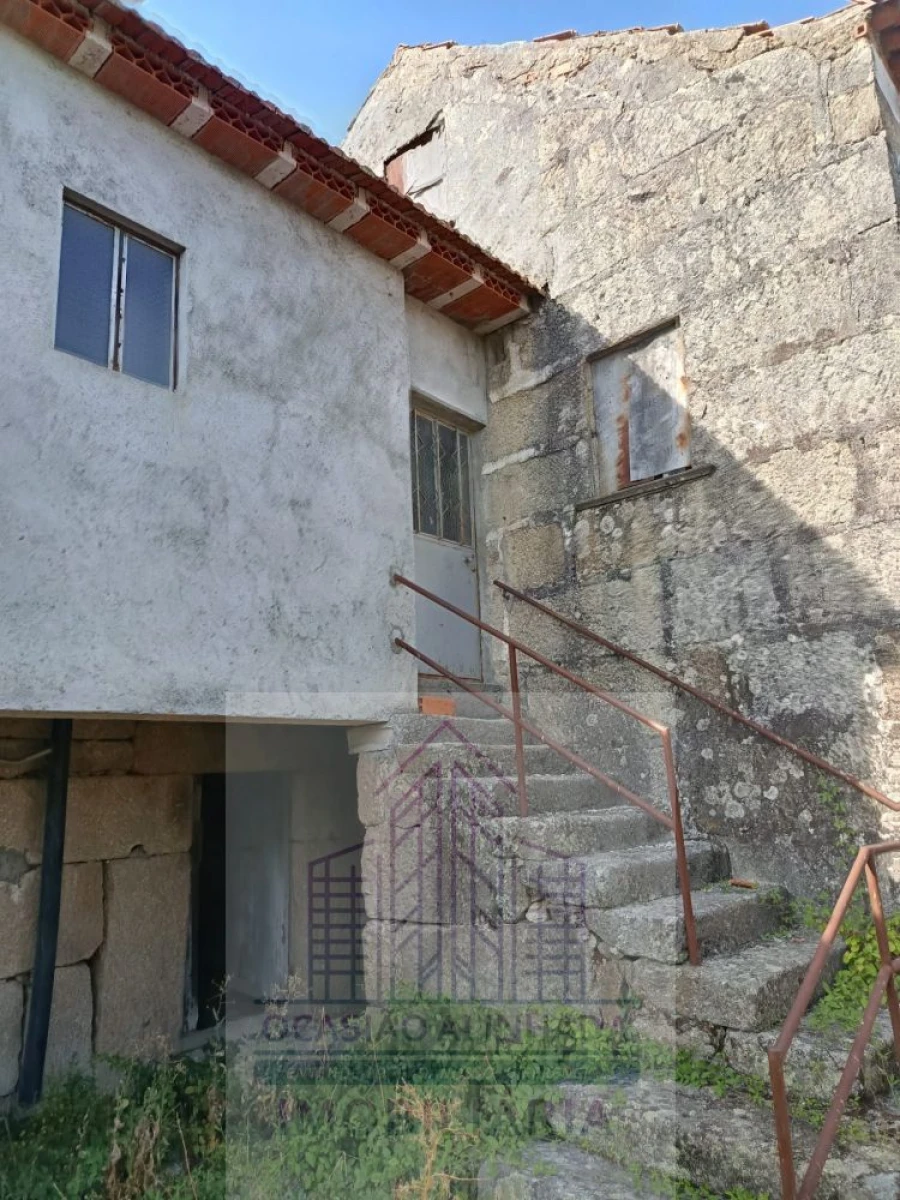 Moradia T3 para Venda em Seixo da Beira Foto 33