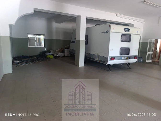 Loja para Venda em Oliveira do Hospital e São Paio de Gramaços Foto 3