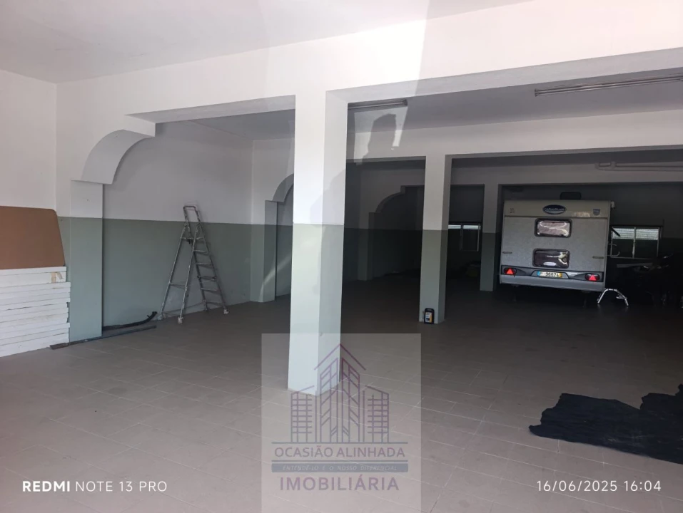 Loja para Venda em Oliveira do Hospital e São Paio de Gramaços Foto 9