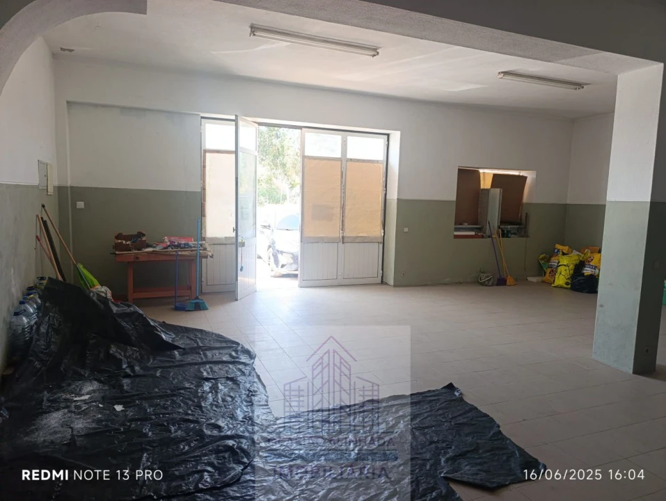 Loja para Venda em Oliveira do Hospital e São Paio de Gramaços Foto 5