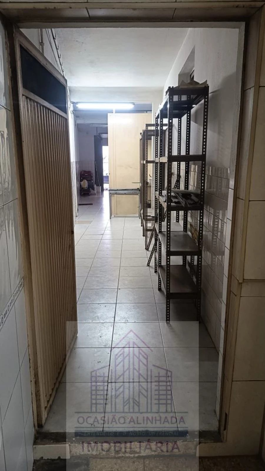 Loja para Trespasse em Seia, São Romão e Lapa dos Dinheiros Foto 23