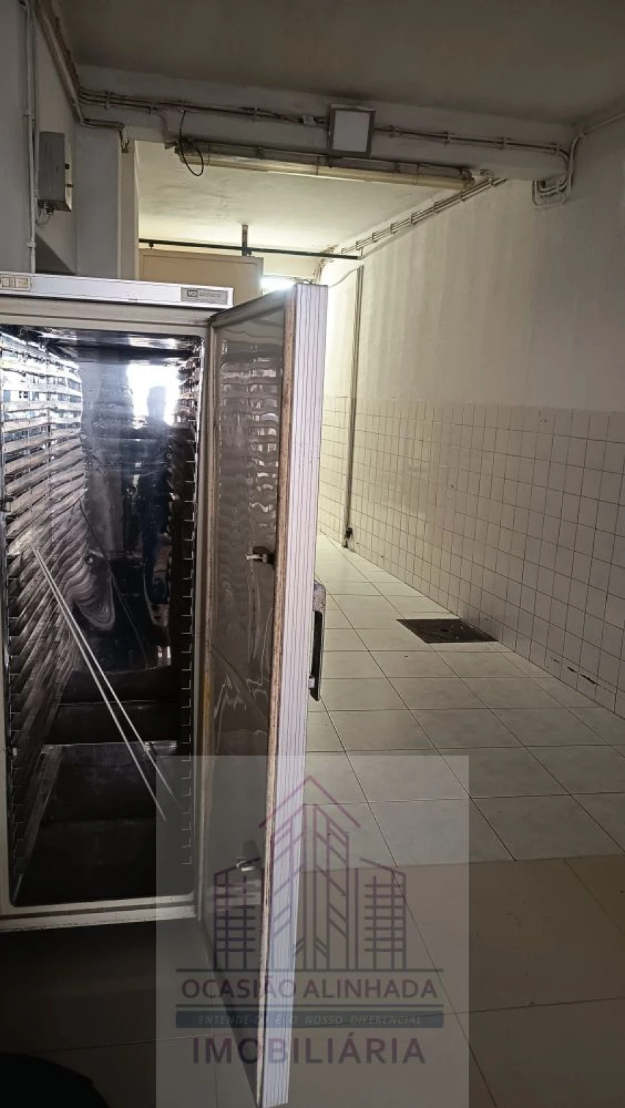 Loja para Trespasse em Seia, São Romão e Lapa dos Dinheiros Foto 12