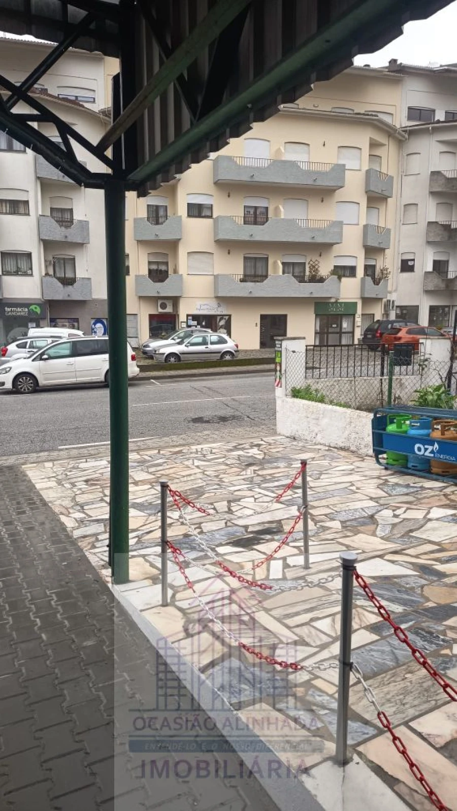 Loja para Trespasse em Seia, São Romão e Lapa dos Dinheiros Foto 20