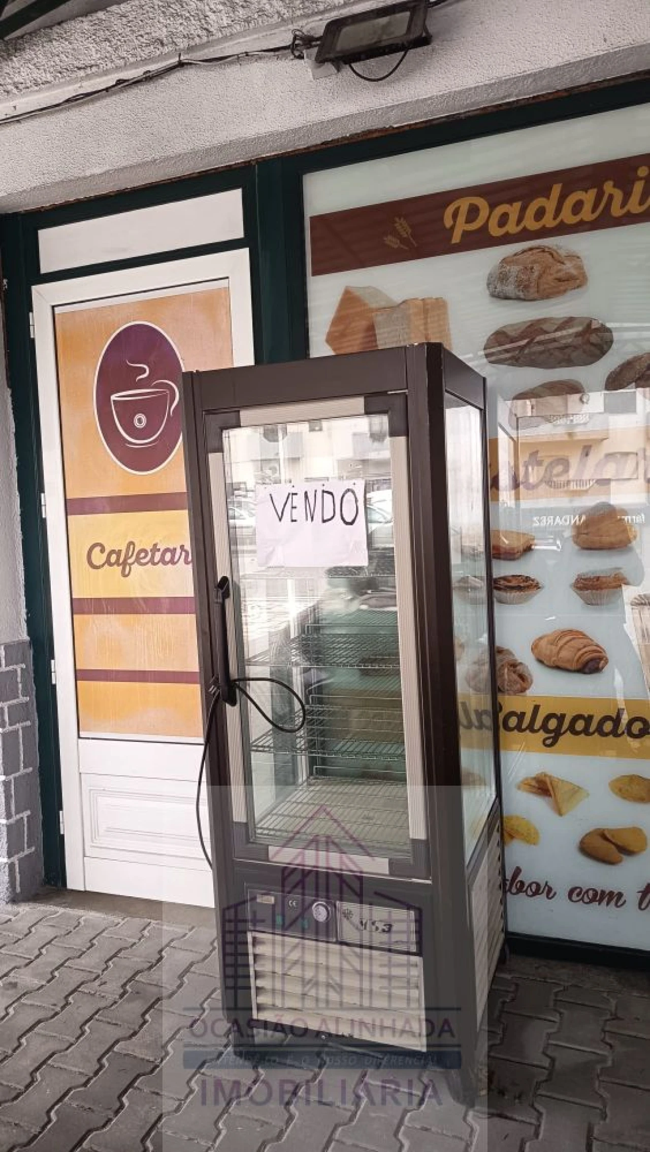 Loja para Trespasse em Seia, São Romão e Lapa dos Dinheiros Foto 8