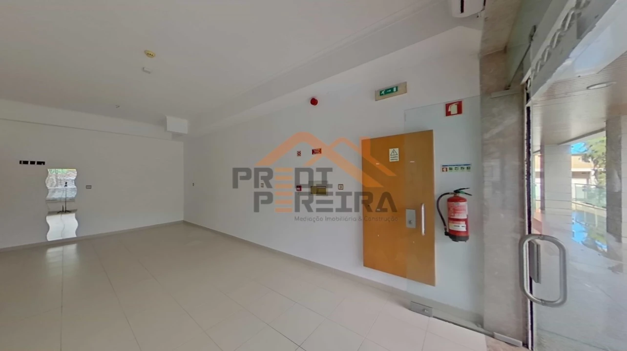 Loja para Venda em Ramada e Caneças Foto 15