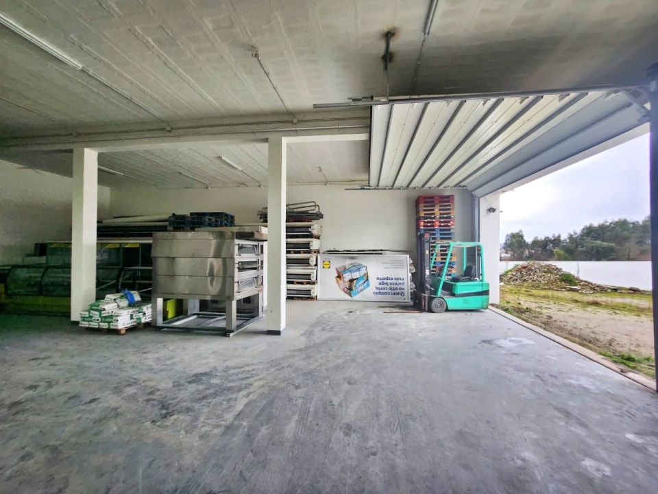 Armazém para Venda em Penamaior Foto 9