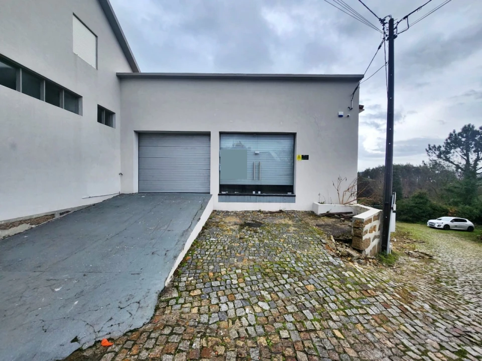 Armazém para Venda em Penamaior Foto 23