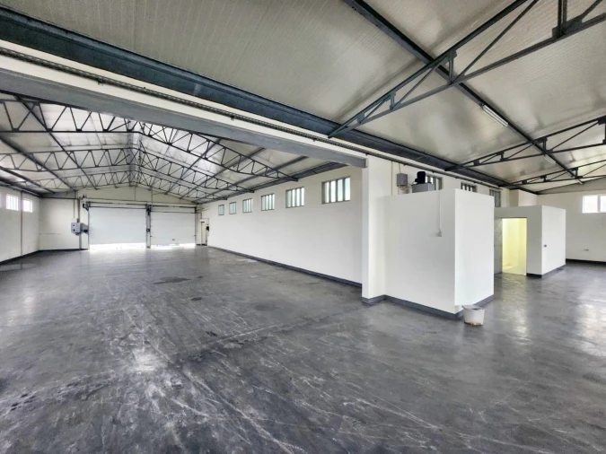 Armazém para Venda em Penamaior Foto 1