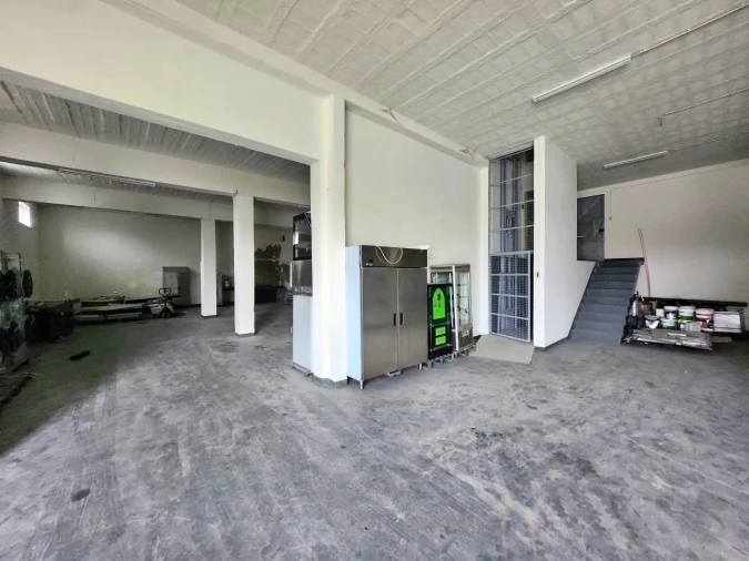 Armazém para Venda em Penamaior Foto 6