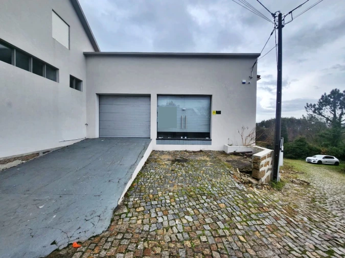 Armazém para Venda em Penamaior Foto 23
